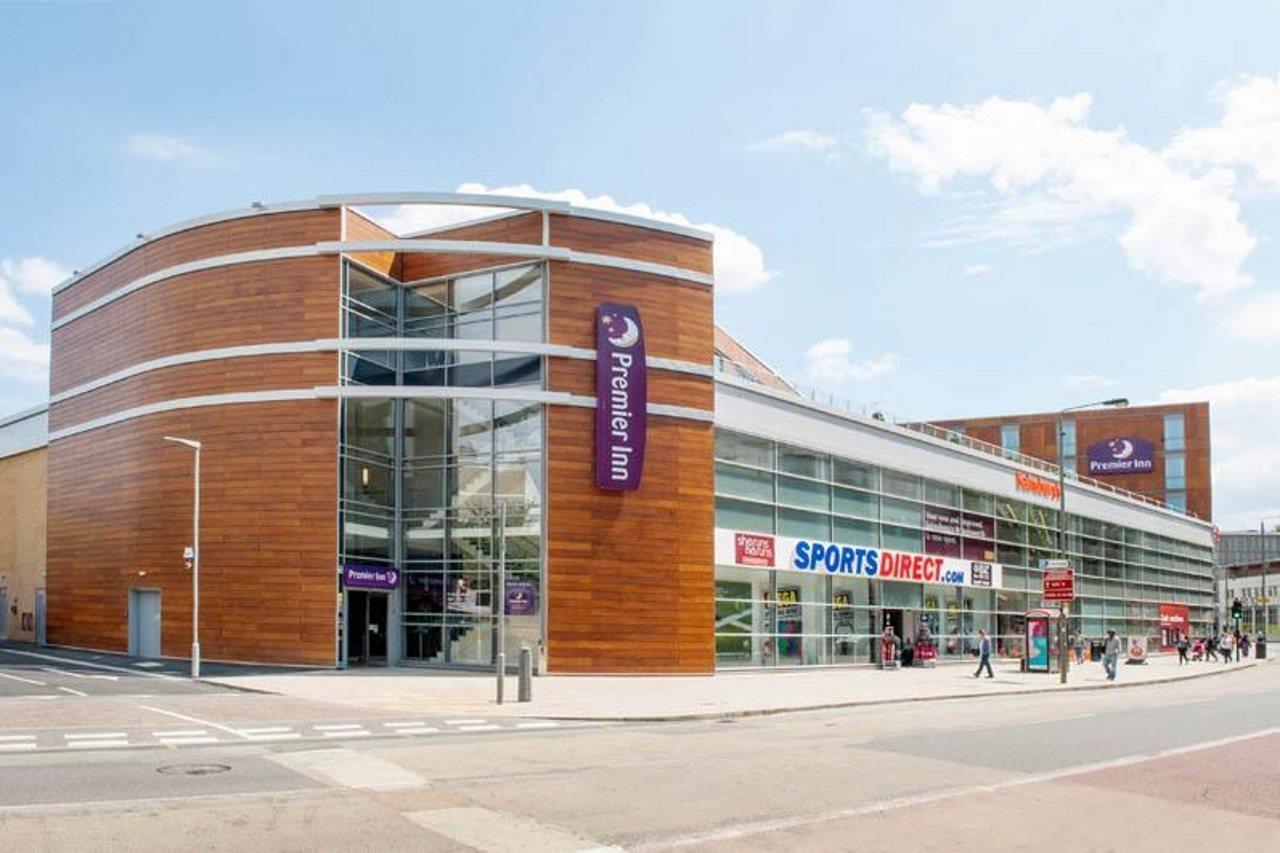 Premier Inn London Wandsworth Екстер'єр фото